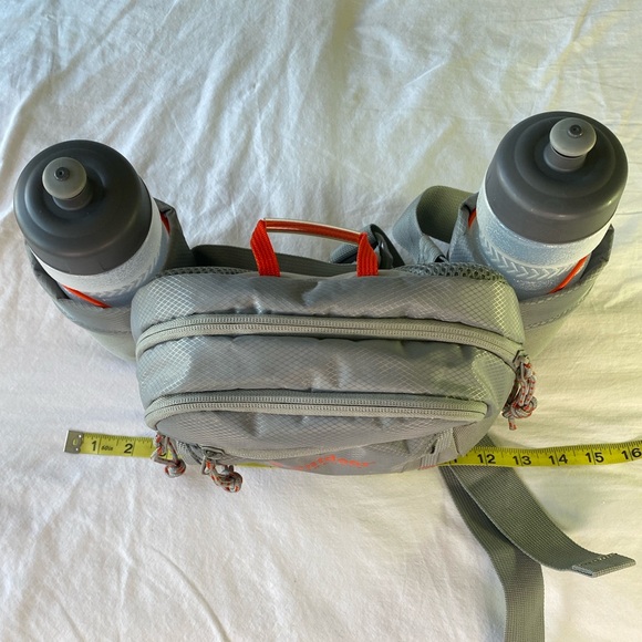 H2O Mojave Waist Pack by Outdoor Products Fanny Pack + Two 600mL Water Bottles - Picture 12 of 14